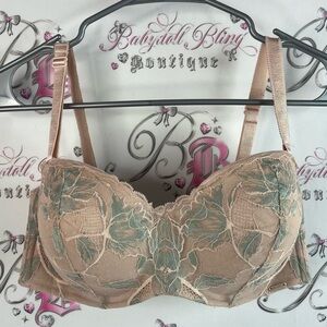 La Vie En Rose my memory Lacie floral Tan and Green blue shiny Lace Bra